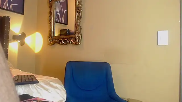 Snapshot of alejandroo_ chatting on 1, 12, 2025 alejandroo online show from 1, 12, 2025