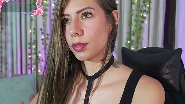 BritneyCortz  online show from 20, 12, 2025