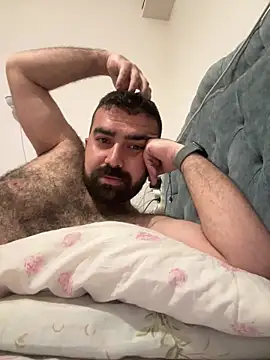 Ali2413 online show from 25, 4, 2026