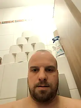 Phoenix2310 online show from 8, 1, 2026