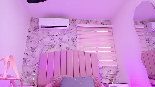 katsumi yan online show from 15, 4, 2026