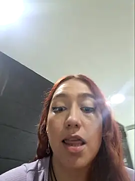 Eveeelyn25 online show from 16, 12, 2025