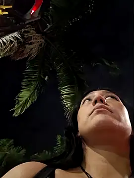 Eveeelyn25 online show from 4, 6, 2026