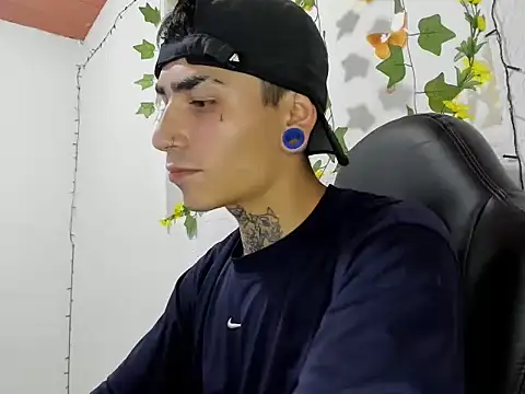 Snapshot of beatandtalk chatting on 27, 11, 2025 beatandtalk online show from 27, 11, 2025