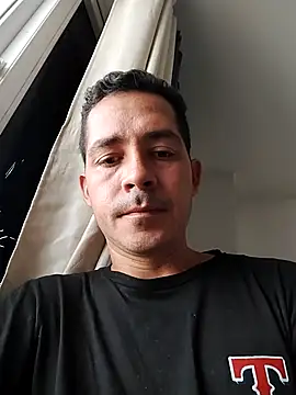 Logan hetero1 online show from 23, 11, 2025