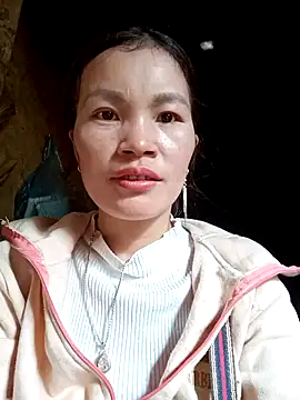 Snapshot of nangmo chatting on 24, 11, 2025 nangmo online show from 24, 11, 2025