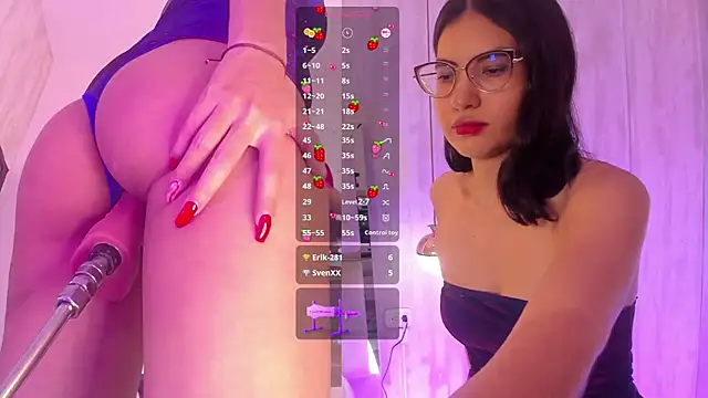 Snapshot of VanessaBoch chatting on 24, 11, 2025 VanessaBoch online show from 24, 11, 2025