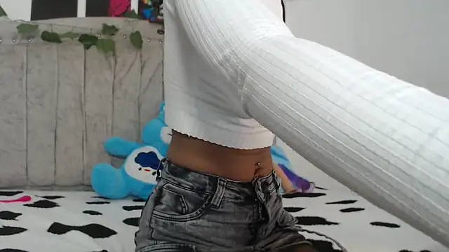 Tinyy Star online show from 7, 3, 2026