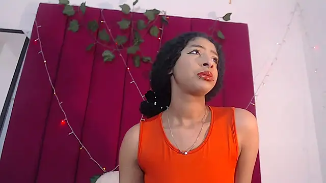 Tinyy Star online show from 18, 12, 2025