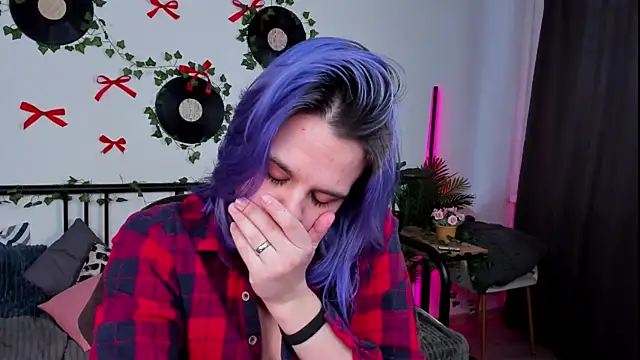 LiraBelle online show from 23, 4, 2026