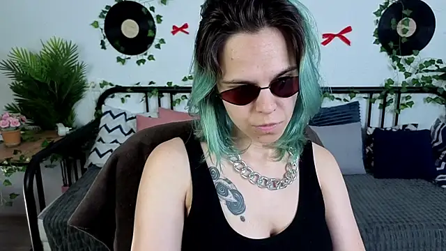 Snapshot of LiraBelle chatting on 20, 7, 2026 LiraBelle online show from 20, 7, 2026