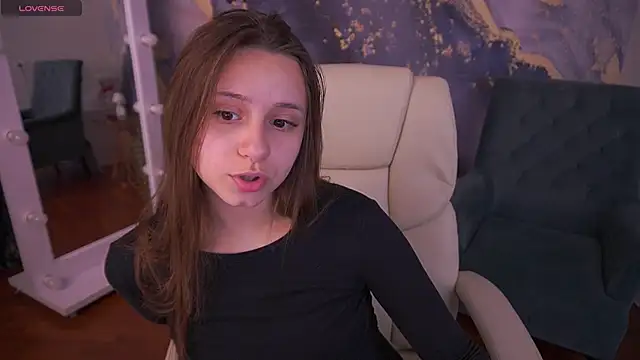 TinyNatalie online show from 2, 5, 2026