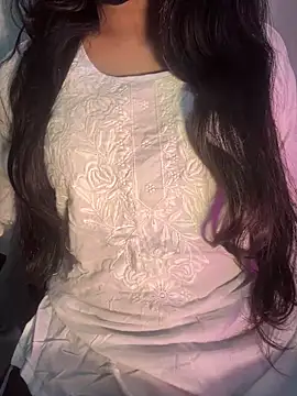 miss-Riya-00100 online show from 20, 2, 2026