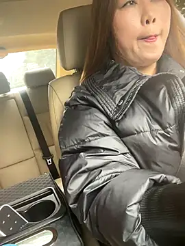 Xiaomili8 online show from 3, 12, 2025