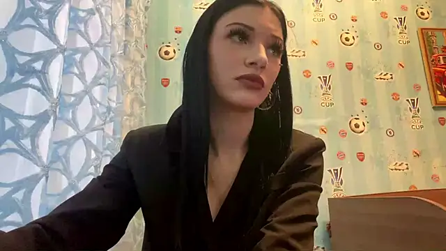 Joan Meoweere online show from 30, 11, 2025