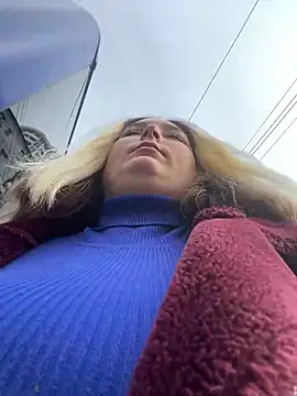 KateBurlesk online show from 5, 2, 2026