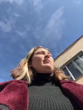 KateBurlesk online show from 5, 3, 2026