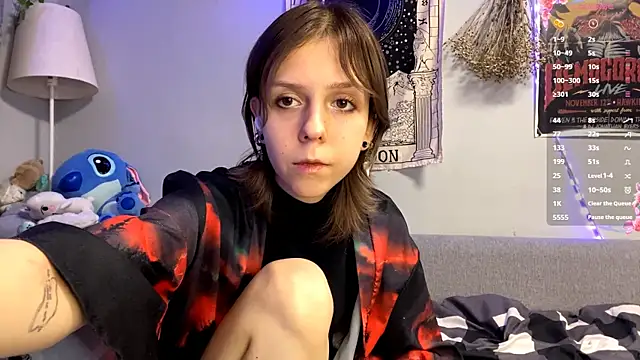 FairyLuna online show from 4, 12, 2025