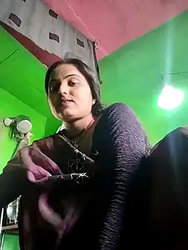 Snapshot of Pooja_hote chatting on 26, 11, 2025 Pooja hote online show from 26, 11, 2025