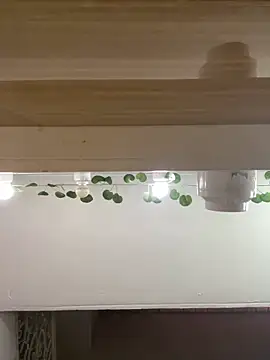 Kitty Bms  online show from 17, 12, 2025