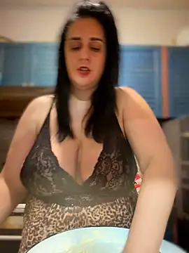 Mary kansas bbw online show from 19, 4, 2026