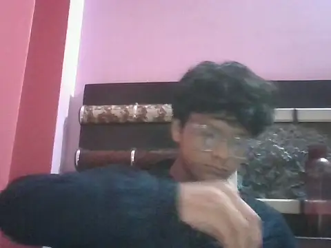 Snapshot of maskedman699 chatting on 27, 11, 2025 maskedman699 online show from 27, 11, 2025