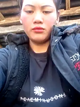 Snapshot of lynae-0 chatting on 30, 11, 2025 lynae-0 online show from 30, 11, 2025