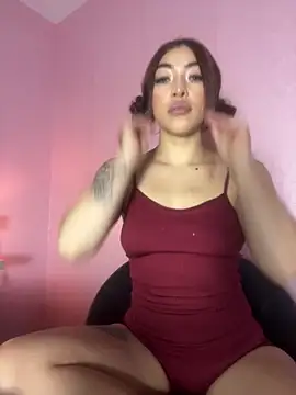 DAKOTA SAKURA online show from 3, 6, 2026