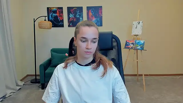 Snapshot of OkDevier chatting on 30, 11, 2025 OkDevier online show from 30, 11, 2025