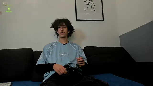 Snapshot of Dilan_Wolfe chatting on 30, 11, 2025 Dilan Wolfe online show from 30, 11, 2025