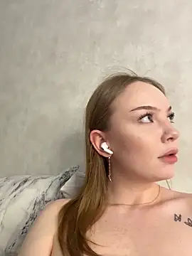 feral  berryss online show from 1, 12, 2025