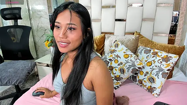 thalia nichols online show from 28, 4, 2026