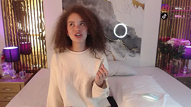 MiticaBrennet  online show from 19, 3, 2026