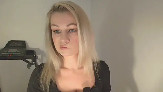 Sweet Eira online show from 18, 1, 2026