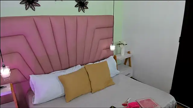 Ambar85 online show from 6, 3, 2026