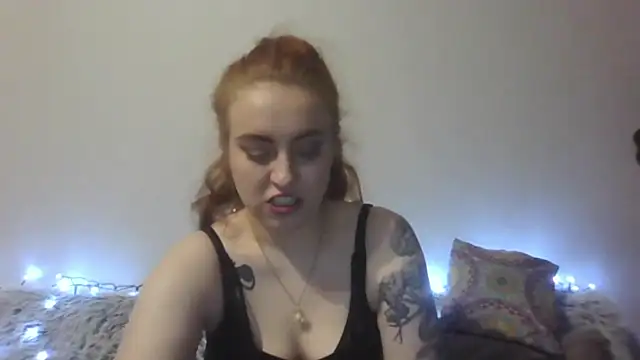 RubyBigBoobs online show from 17, 12, 2025