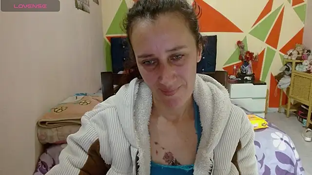 CASSANDRA BROWN online show from 16, 12, 2025