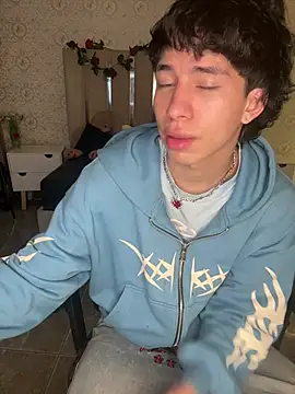 kaelwolf tay online show from 5, 4, 2026