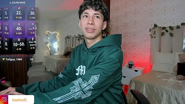 kaelwolf tay online show from 5, 2, 2026