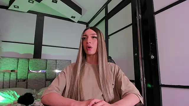 Snapshot of DeboraCopper chatting on 15, 1, 2026 DeboraCopper online show from 15, 1, 2026