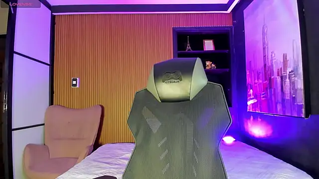 Snapshot of DeboraCopper chatting on 26, 2, 2026 DeboraCopper online show from 26, 2, 2026