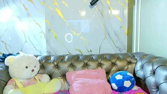 Cloe16  online show from 3, 2, 2026