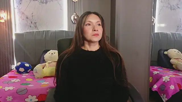 Cloe16  online show from 6, 2, 2026