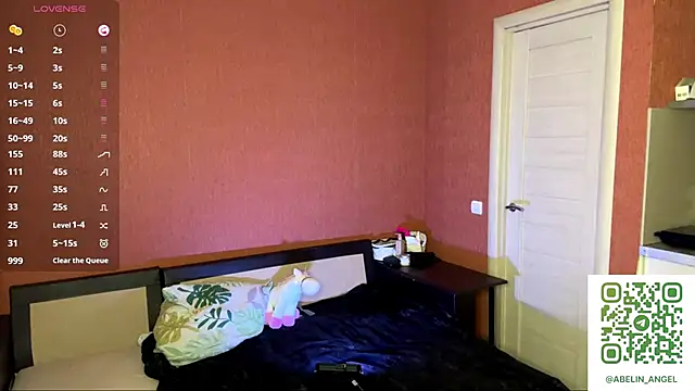 SanoraVillnave online show from 8, 2, 2026