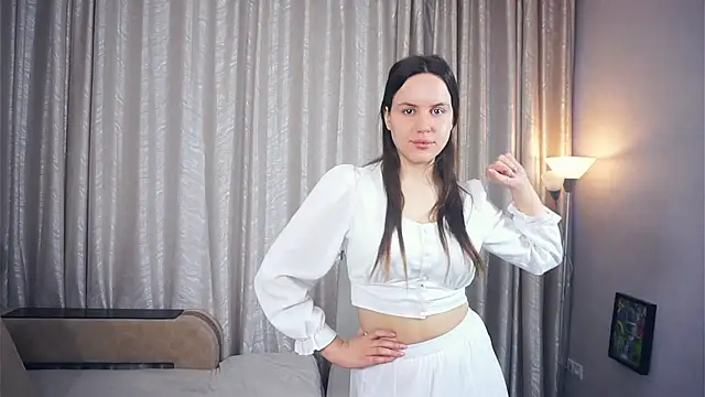 Snapshot of SanoraVillnave chatting on 1, 12, 2025 SanoraVillnave online show from 1, 12, 2025