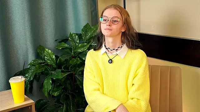 ToyaPletz online show from 23, 11, 2025