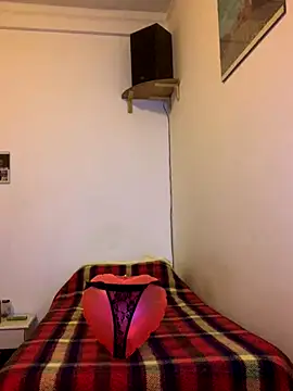 Malvino1934 online show from 2, 12, 2025