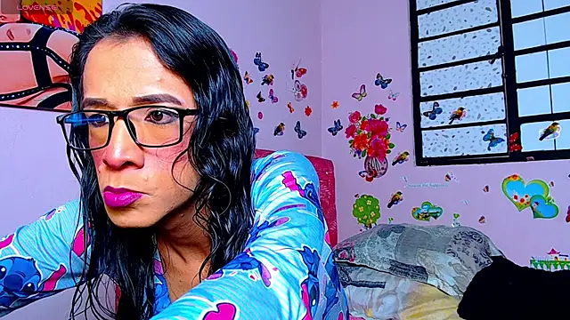 DaslyTsRoze online show from 1, 12, 2025