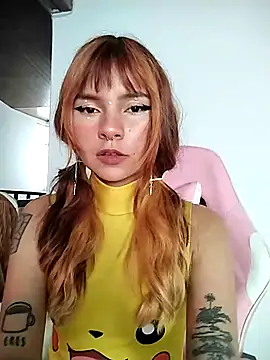 Snapshot of JennBenett_ chatting on 27, 11, 2025 JennBenett online show from 27, 11, 2025