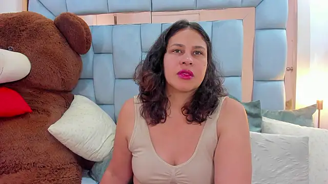 lissaharris online show from 6, 3, 2026